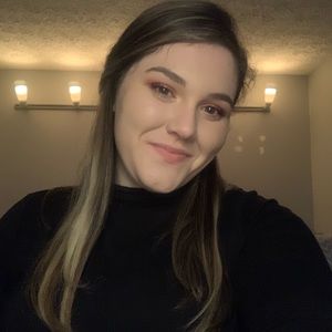 Meet your Posher, Maddie